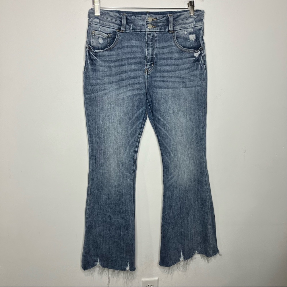 Kancan high rise super flare jeans raw hem women’s size 30 trendy distressed